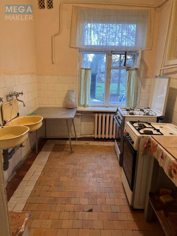 Продаж 2 кімнатної квартири (26,1/?/?), 1 пов. 4 пов. будинку, <a class="location-link" href="/kiev/" title="Недвижимость Київ">Київ</a>, <a class="location-link" href="/kiev/solomenskij/" title="Недвижимость Солом'янський район">Солом'янський р-н</a>, Мартиросяна вул., 10/22 (изображение 15)