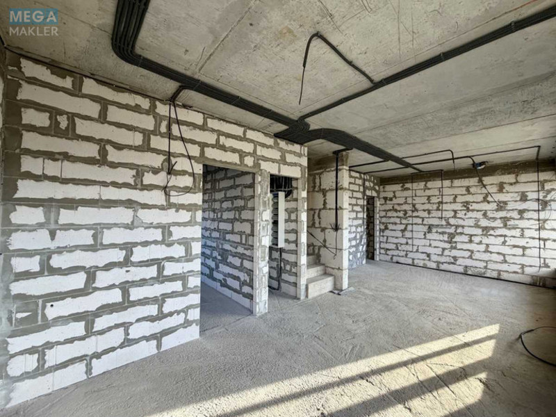 Продаж дома, 2&nbsp;поверху, 170&nbsp;кв.м, 4&nbsp;кімнати, ділянка 2&nbsp;сотки, <a class="location-link" href="/sofievskaya-borshagovka/" title="Недвижимость Софіївська Борщагівка">Софіївська Борщагівка</a>, Кошова, 51 (изображение 9)