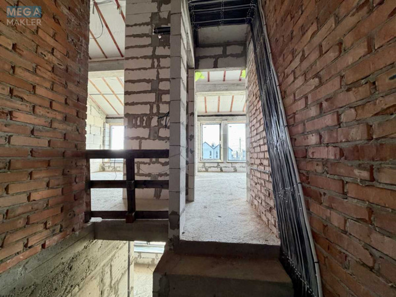 Продаж дома, 2&nbsp;поверху, 170&nbsp;кв.м, 4&nbsp;кімнати, ділянка 2&nbsp;сотки, <a class="location-link" href="/sofievskaya-borshagovka/" title="Недвижимость Софіївська Борщагівка">Софіївська Борщагівка</a>, Кошова, 51 (изображение 11)