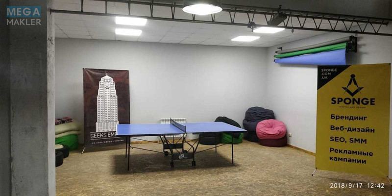 Оренда комерційної нерухомості, 330&nbsp;кв.м, под офис, <a class="location-link" href="/odessa/" title="Недвижимость Одеса">Одеса</a>, <a class="location-link" href="/odessa/suvorovskij/" title="Недвижимость Суворовський район">Суворовський р-н</a>, Отамана Головатого, 92 (изображение 7)