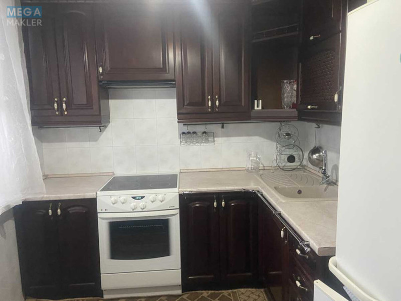 Оренда 2 кімнатної квартири, <a class="location-link" href="/kiev/" title="Недвижимость Київ">Київ</a>, <a class="location-link" href="/kiev/podolskij/" title="Недвижимость Подільський район">Подільський р-н</a>, Наталії Ужвій вул., 4г (изображение 6)