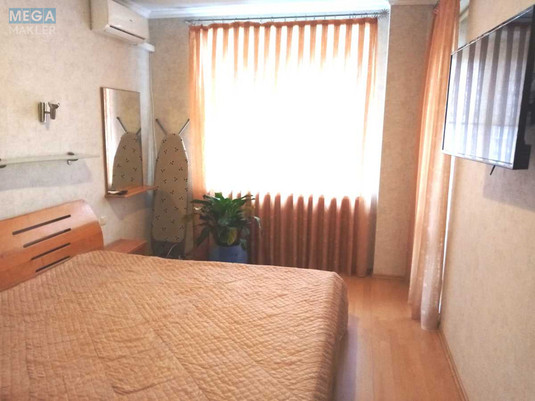 Оренда 2 кімнатної квартири, <a class="location-link" href="/kiev/" title="Недвижимость Київ">Київ</a>, <a class="location-link" href="/kiev/darnickij/" title="Недвижимость Дарницький район">Дарницький р-н</a>, Петра Григоренко просп., 15 (изображение 4)