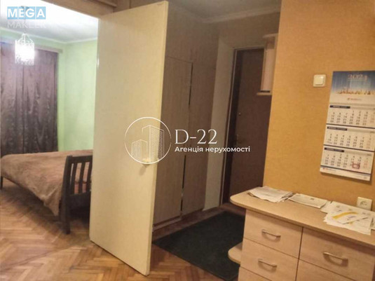 Продаж 3 кімнатної квартири (93/48/9), 1 пов. 9 пов. будинку, <a class="location-link" href="/kiev/" title="Недвижимость Київ">Київ</a>, <a class="location-link" href="/kiev/shevchenkovskij/" title="Недвижимость Шевченківський район">Шевченківський р-н</a>, Стрітенська вулиця, 13 (изображение 8)