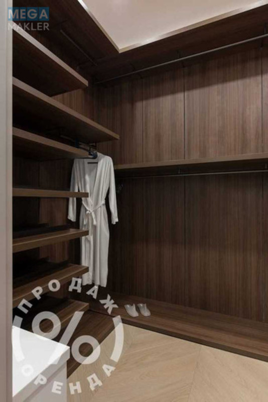 Продаж 4 кімнатної квартири (228/?/23), 5 пов. 5 пов. будинку, <a class="location-link" href="/kiev/" title="Недвижимость Київ">Київ</a>, <a class="location-link" href="/kiev/pecherskij/" title="Недвижимость Печерський район">Печерський р-н</a>, Глазунова вул., 13 (изображение 19)