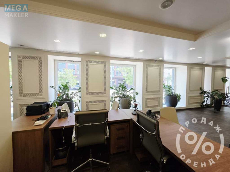 Продаж комерційної нерухомості, 338&nbsp;кв.м, под магазин, <a class="location-link" href="/kiev/" title="Недвижимость Київ">Київ</a>, <a class="location-link" href="/kiev/shevchenkovskij/" title="Недвижимость Шевченківський район">Шевченківський р-н</a>, Саксаганського вул., 42/80 (изображение 7)