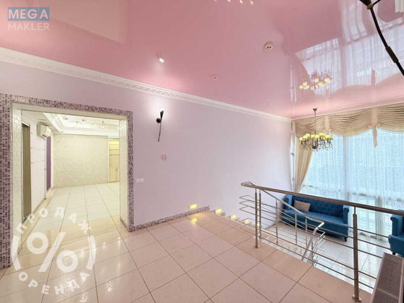 Оренда комерційної нерухомості, 212&nbsp;кв.м, под магазин, <a class="location-link" href="/kiev/" title="Недвижимость Київ">Київ</a>, <a class="location-link" href="/kiev/obolonskij/" title="Недвижимость Оболонський район">Оболонський р-н</a>, Героїв Сталінграду просп., 4 (изображение 13)