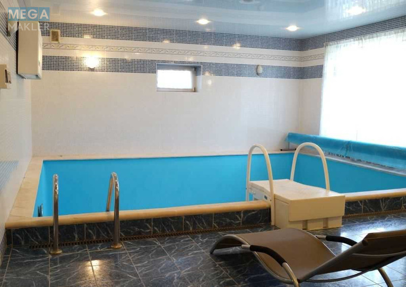 Продаж дома, 3&nbsp;поверху, 523&nbsp;кв.м, 5&nbsp;кімнат, ділянка 7&nbsp;соток, <a class="location-link" href="/kiev/" title="Недвижимость Київ">Київ</a>, <a class="location-link" href="/kiev/svyatoshinskij/" title="Недвижимость Святошинський район">Святошинський р-н</a>, Рубежівська вул., 74 (изображение 7)