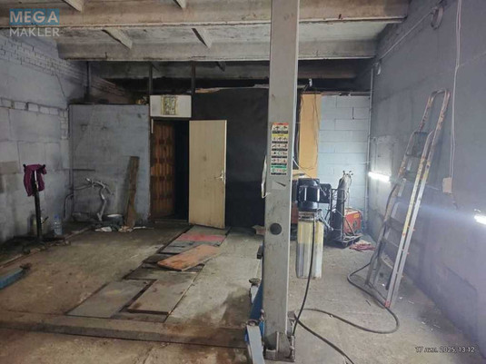 Продаж комерційної нерухомості, 132&nbsp;кв.м, <a class="location-link" href="/kiev/" title="Недвижимость Київ">Київ</a>, <a class="location-link" href="/kiev/desnyanskij/" title="Недвижимость Деснянський район">Деснянський р-н</a>, Пухівська вул., 2 (изображение 13)