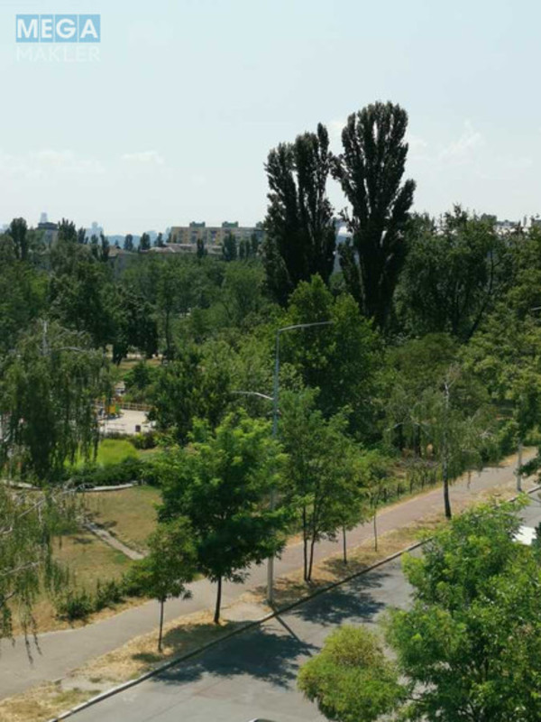 Оренда 1 кімнатної квартири, <a class="location-link" href="/kiev/" title="Недвижимость Київ">Київ</a>, <a class="location-link" href="/kiev/dneprovskij/" title="Недвижимость Дніпровський район">Дніпровський р-н</a>, Ивана Микитенко ул., 11 (изображение 8)