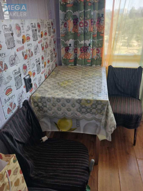 Оренда 1 кімнатної квартири, <a class="location-link" href="/kiev/" title="Недвижимость Київ">Київ</a>, <a class="location-link" href="/kiev/dneprovskij/" title="Недвижимость Дніпровський район">Дніпровський р-н</a>, Ивана Микитенко ул., 11 (изображение 13)