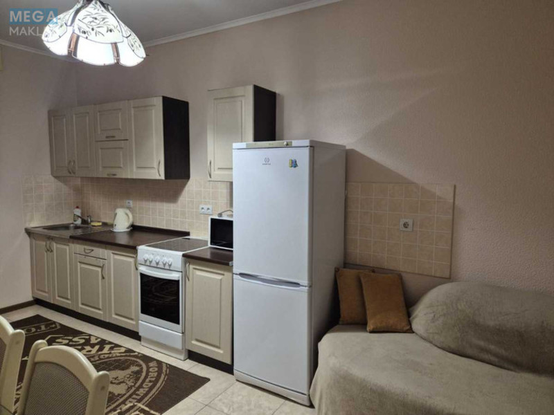 Оренда 1 кімнатної квартири, <a class="location-link" href="/kiev/" title="Недвижимость Київ">Київ</a>, <a class="location-link" href="/kiev/dneprovskij/" title="Недвижимость Дніпровський район">Дніпровський р-н</a>, Воскресенська вул., 14Д (изображение 2)