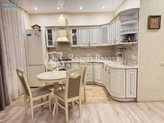 Продаж 2 кімнатної квартири (56,7/33/9), 5 пов. 6 пов. будинку, <a class="location-link" href="/kiev/" title="Недвижимость Київ">Київ</a>, <a class="location-link" href="/kiev/pecherskij/" title="Недвижимость Печерський район">Печерський р-н</a>, Печерський узвіз, 19 (изображение 4)