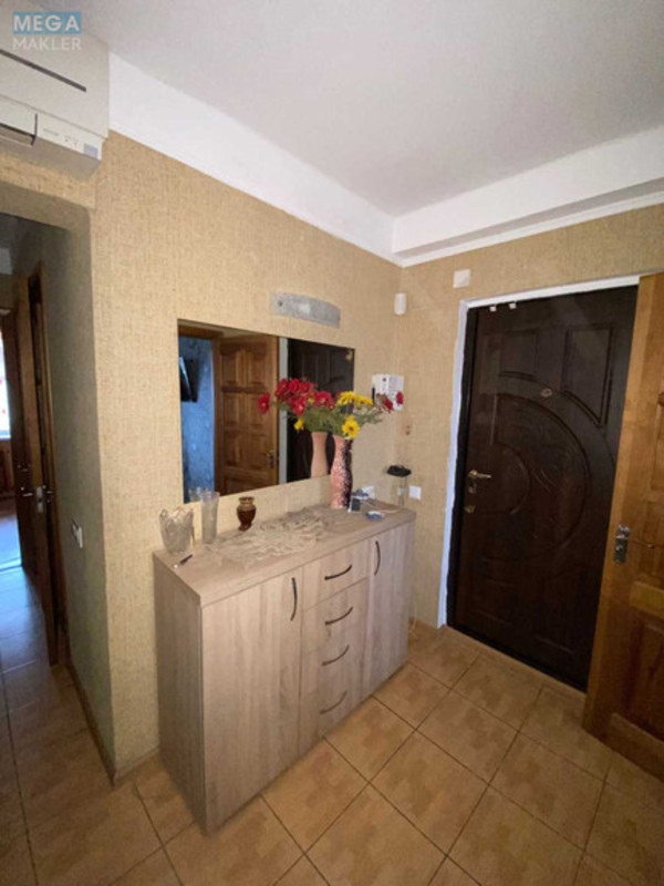 Оренда 3 кімнатної квартири, <a class="location-link" href="/kiev/" title="Недвижимость Київ">Київ</a>, <a class="location-link" href="/kiev/dneprovskij/" title="Недвижимость Дніпровський район">Дніпровський р-н</a>, Братиславська вул., 42 (изображение 11)