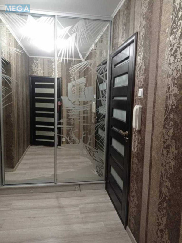 Оренда 1 кімнатної квартири, <a class="location-link" href="/kiev/" title="Недвижимость Київ">Київ</a>, <a class="location-link" href="/kiev/svyatoshinskij/" title="Недвижимость Святошинський район">Святошинський р-н</a>, Чорнобильська вул., 21 (изображение 10)