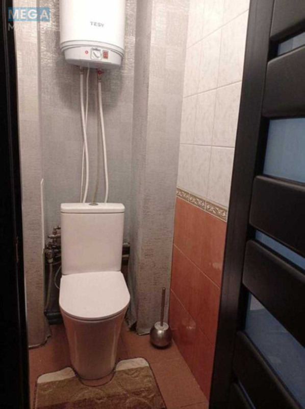 Оренда 1 кімнатної квартири, <a class="location-link" href="/kiev/" title="Недвижимость Київ">Київ</a>, <a class="location-link" href="/kiev/svyatoshinskij/" title="Недвижимость Святошинський район">Святошинський р-н</a>, Чорнобильська вул., 21 (изображение 11)