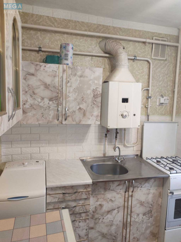 Продаж 1 кімнатної квартири (30/16/6), 2 пов. 5 пов. будинку, <a class="location-link" href="/smela/" title="Недвижимость Сміла">Сміла</a>, Соборна (изображение 6)