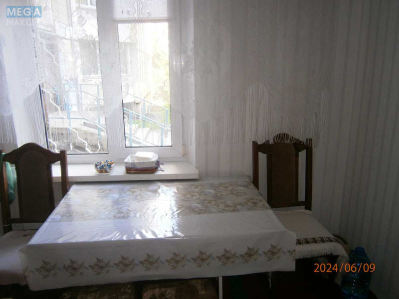 Продаж 3 кімнатної квартири (75/44/9), 1 пов. 14 пов. будинку, <a class="location-link" href="/kiev/" title="Недвижимость Київ">Київ</a>, <a class="location-link" href="/kiev/svyatoshinskij/" title="Недвижимость Святошинський район">Святошинський р-н</a>, Феодори Пушиної вул., 8 (изображение 6)