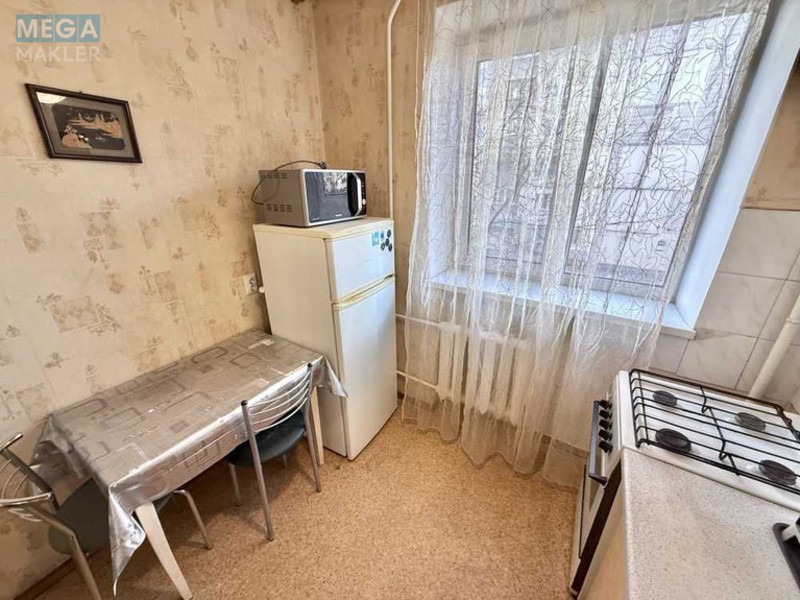 Оренда 1 кімнатної квартири, <a class="location-link" href="/kiev/" title="Недвижимость Київ">Київ</a>, <a class="location-link" href="/kiev/dneprovskij/" title="Недвижимость Дніпровський район">Дніпровський р-н</a>, Краковская ул., 18 (изображение 9)