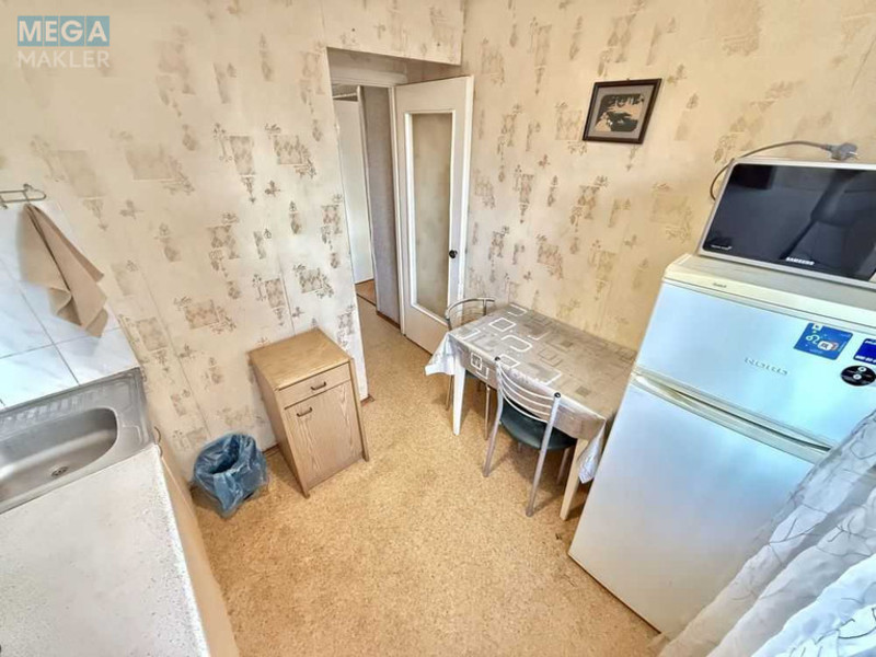 Оренда 1 кімнатної квартири, <a class="location-link" href="/kiev/" title="Недвижимость Київ">Київ</a>, <a class="location-link" href="/kiev/dneprovskij/" title="Недвижимость Дніпровський район">Дніпровський р-н</a>, Краковская ул., 18 (изображение 10)