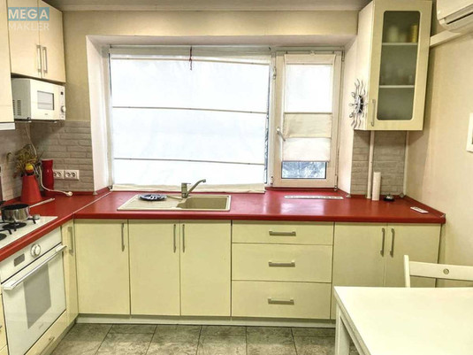 Оренда 2 кімнатної квартири, <a class="location-link" href="/kiev/" title="Недвижимость Київ">Київ</a>, <a class="location-link" href="/kiev/dneprovskij/" title="Недвижимость Дніпровський район">Дніпровський р-н</a>, Валентина Сєрова вул., 34 (изображение 2)