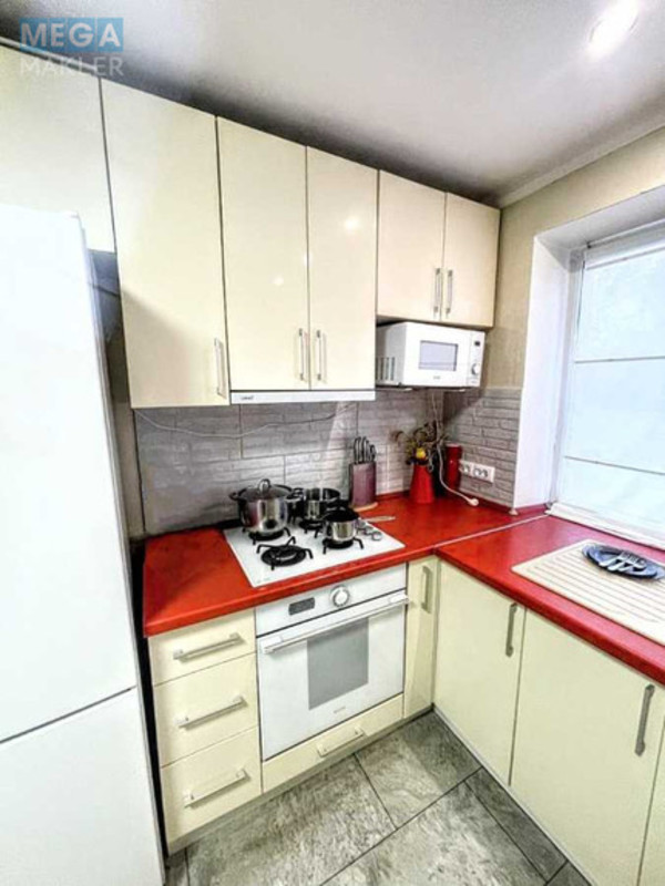 Оренда 2 кімнатної квартири, <a class="location-link" href="/kiev/" title="Недвижимость Київ">Київ</a>, <a class="location-link" href="/kiev/dneprovskij/" title="Недвижимость Дніпровський район">Дніпровський р-н</a>, Валентина Сєрова вул., 34 (изображение 3)