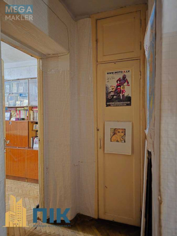 Продаж 3 кімнатної квартири (56/40/6), 2 пов. 5 пов. будинку, <a class="location-link" href="/kiev/" title="Недвижимость Київ">Київ</a>, <a class="location-link" href="/kiev/pecherskij/" title="Недвижимость Печерський район">Печерський р-н</a>, Бастионная ул., 13 (изображение 7)