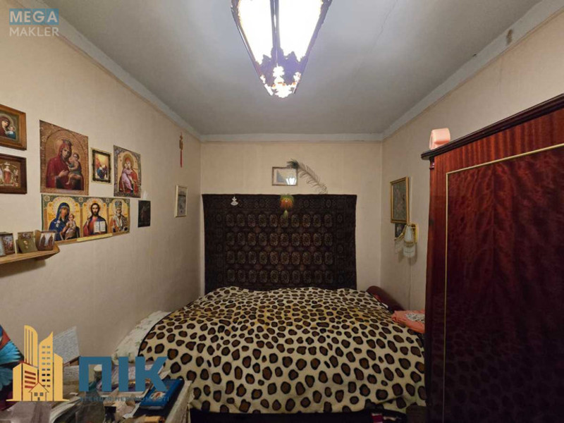 Продаж 3 кімнатної квартири (56/40/6), 2 пов. 5 пов. будинку, <a class="location-link" href="/kiev/" title="Недвижимость Київ">Київ</a>, <a class="location-link" href="/kiev/pecherskij/" title="Недвижимость Печерський район">Печерський р-н</a>, Бастионная ул., 13 (изображение 11)