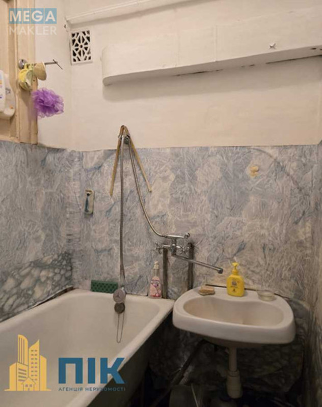 Продаж 3 кімнатної квартири (56/40/6), 2 пов. 5 пов. будинку, <a class="location-link" href="/kiev/" title="Недвижимость Київ">Київ</a>, <a class="location-link" href="/kiev/pecherskij/" title="Недвижимость Печерський район">Печерський р-н</a>, Бастионная ул., 13 (изображение 12)