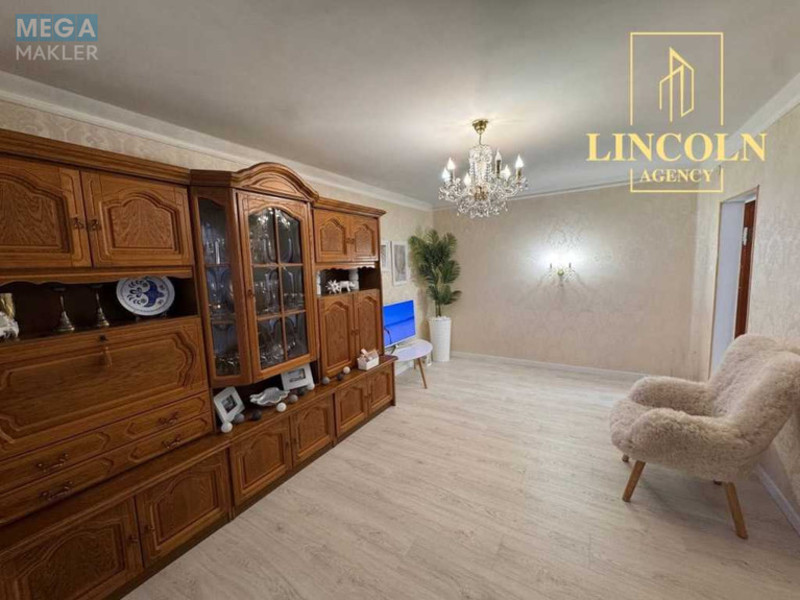 Продаж 2 кімнатної квартири (53/?/10), 7 пов. 10 пов. будинку, <a class="location-link" href="/kiev/" title="Недвижимость Київ">Київ</a>, <a class="location-link" href="/kiev/solomenskij/" title="Недвижимость Солом'янський район">Солом'янський р-н</a>, Соломенская ул., 4/2 (изображение 2)