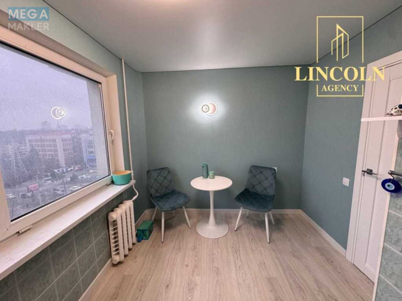 Продаж 2 кімнатної квартири (53/?/10), 7 пов. 10 пов. будинку, <a class="location-link" href="/kiev/" title="Недвижимость Київ">Київ</a>, <a class="location-link" href="/kiev/solomenskij/" title="Недвижимость Солом'янський район">Солом'янський р-н</a>, Соломенская ул., 4/2 (изображение 8)