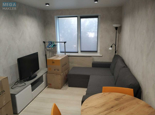 Продаж дома, 2&nbsp;поверху, 75&nbsp;кв.м, 2&nbsp;кімнати, ділянка 5&nbsp;соток, <a class="location-link" href="/kiev/" title="Недвижимость Київ">Київ</a>, <a class="location-link" href="/kiev/darnickij/" title="Недвижимость Дарницький район">Дарницький р-н</a>, 118-я Садовая ул., 96 (изображение 10)