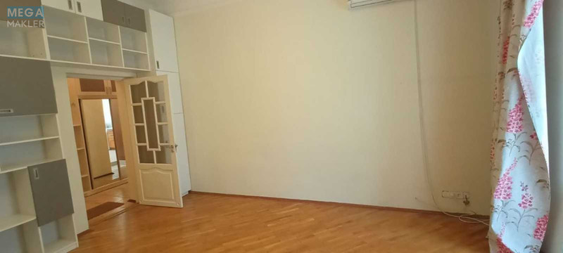 Продаж 2 кімнатної квартири (51/28/14), 3 пов. 4 пов. будинку, <a class="location-link" href="/kiev/" title="Недвижимость Київ">Київ</a>, <a class="location-link" href="/kiev/shevchenkovskij/" title="Недвижимость Шевченківський район">Шевченківський р-н</a>, Тургенєвська вул., 35а (изображение 4)