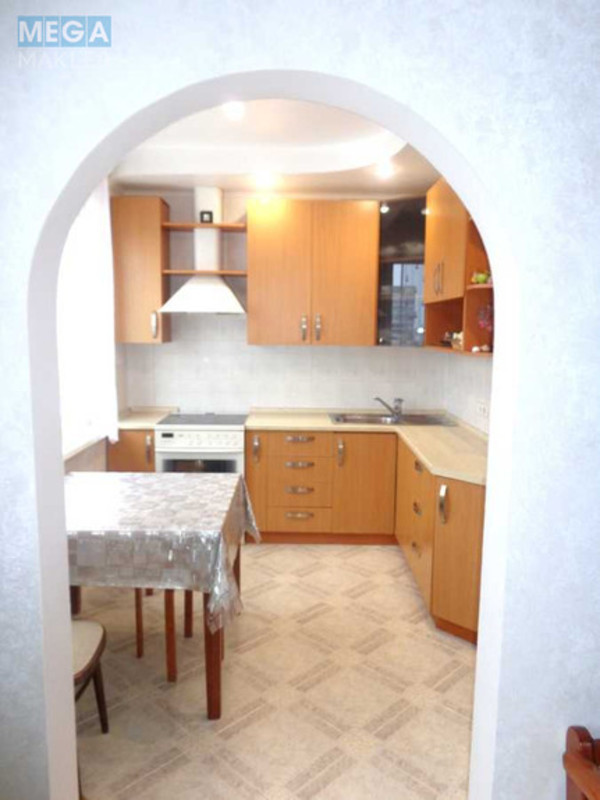 Продаж 3 кімнатної квартири (81/60/9), 12 пов. 16 пов. будинку, <a class="location-link" href="/kiev/" title="Недвижимость Київ">Київ</a>, <a class="location-link" href="/kiev/goloseevskij/" title="Недвижимость Голосіївський район">Голосіївський р-н</a>, Лятошинського вул., 2 (изображение 12)