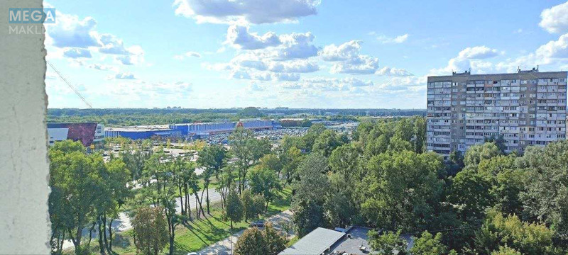 Продаж 3 кімнатної квартири (81/60/9), 12 пов. 16 пов. будинку, <a class="location-link" href="/kiev/" title="Недвижимость Київ">Київ</a>, <a class="location-link" href="/kiev/goloseevskij/" title="Недвижимость Голосіївський район">Голосіївський р-н</a>, Лятошинського вул., 2 (изображение 23)