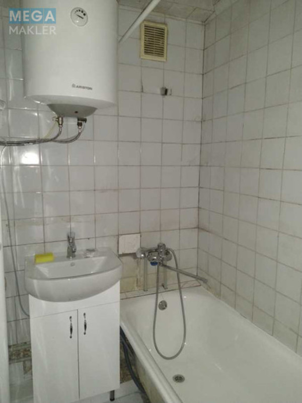 Оренда 2 кімнатної квартири, <a class="location-link" href="/kiev/" title="Недвижимость Київ">Київ</a>, <a class="location-link" href="/kiev/desnyanskij/" title="Недвижимость Деснянський район">Деснянський р-н</a>, Лесной просп. (изображение 16)