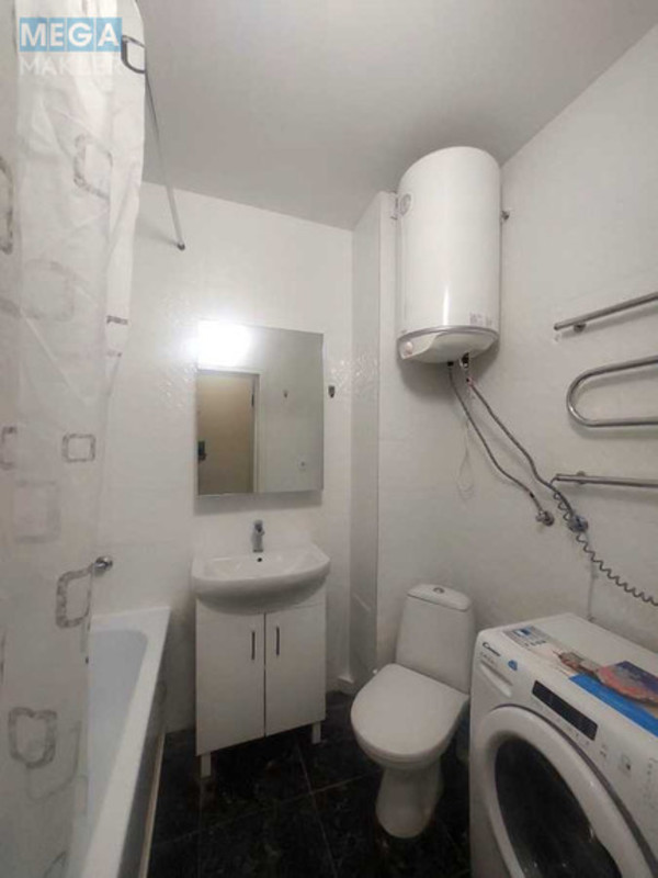 Оренда 1 кімнатної квартири, <a class="location-link" href="/kiev/" title="Недвижимость Київ">Київ</a>, <a class="location-link" href="/kiev/pecherskij/" title="Недвижимость Печерський район">Печерський р-н</a>, Миколи Соловцова вул., 2 (изображение 12)