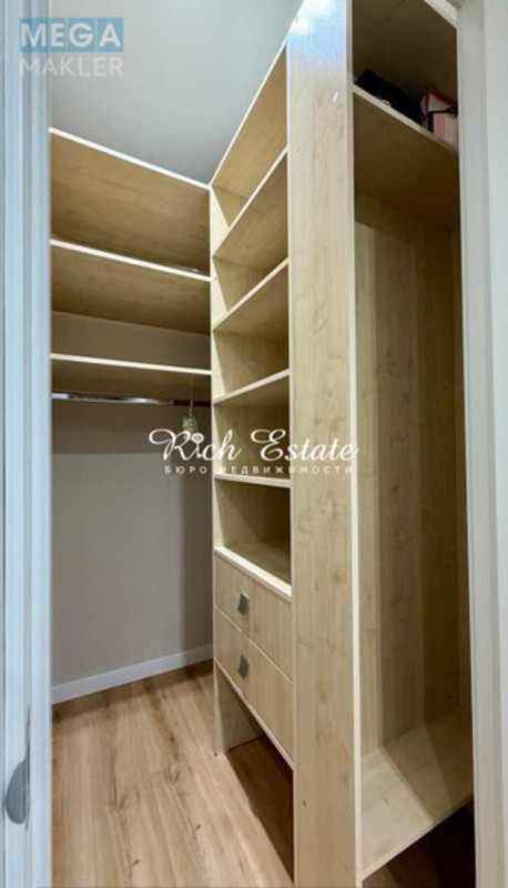 Оренда 2 кімнатної квартири, <a class="location-link" href="/kiev/" title="Недвижимость Київ">Київ</a>, <a class="location-link" href="/kiev/shevchenkovskij/" title="Недвижимость Шевченківський район">Шевченківський р-н</a>, Глубочицкая ул., 13 (изображение 9)