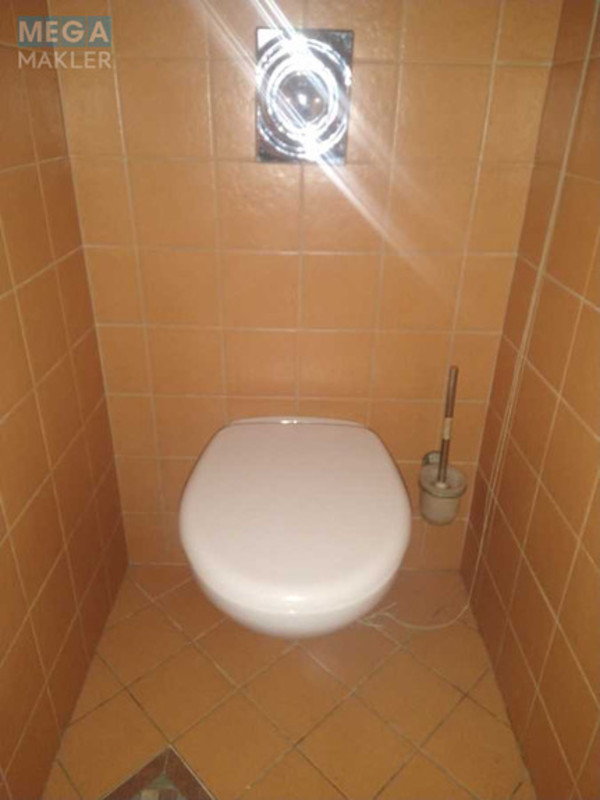 Оренда 2 кімнатної квартири, <a class="location-link" href="/kiev/" title="Недвижимость Київ">Київ</a>, <a class="location-link" href="/kiev/pecherskij/" title="Недвижимость Печерський район">Печерський р-н</a>, Кловский спуск (изображение 16)