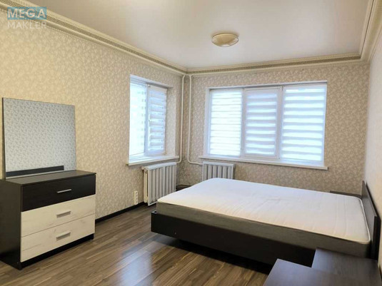 Оренда 2 кімнатної квартири, <a class="location-link" href="/kiev/" title="Недвижимость Київ">Київ</a>, <a class="location-link" href="/kiev/svyatoshinskij/" title="Недвижимость Святошинський район">Святошинський р-н</a>, Академика Туполева ул., 22Б (изображение 3)