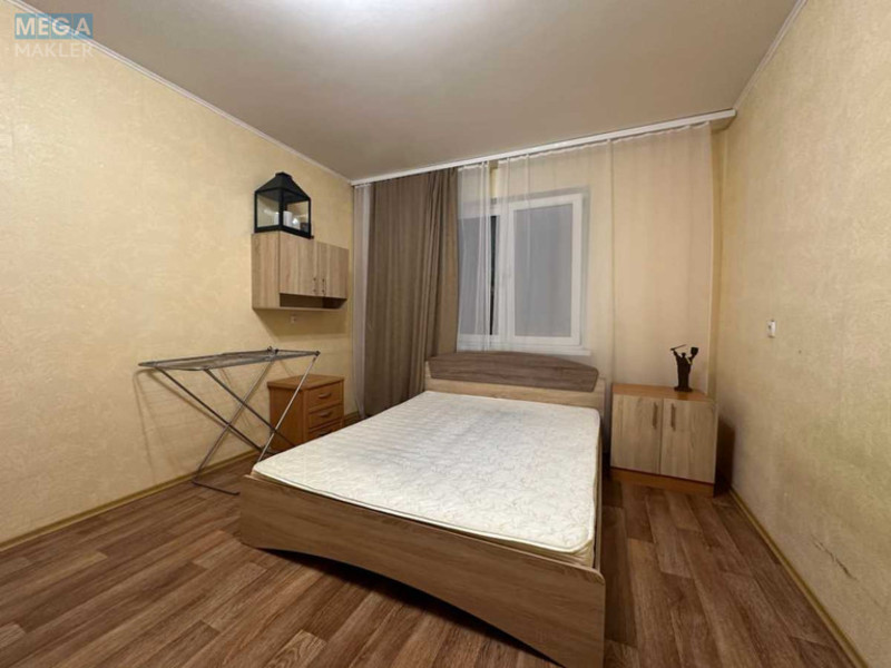 Оренда 1 кімнатної квартири, <a class="location-link" href="/kiev/" title="Недвижимость Київ">Київ</a>, <a class="location-link" href="/kiev/darnickij/" title="Недвижимость Дарницький район">Дарницький р-н</a>, Урлівська вул., 38 (изображение 5)