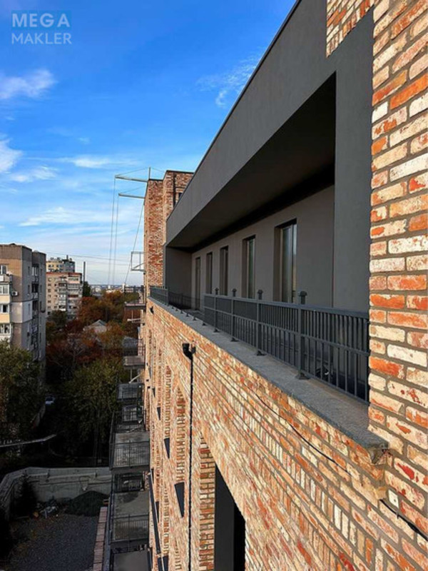 Новобудова, 8 поверхів, <a class="location-link" href="/dnepropetrovsk/" title="Недвижимость Дніпра">Дніпро</a>, донцова, 8 (изображение 3)