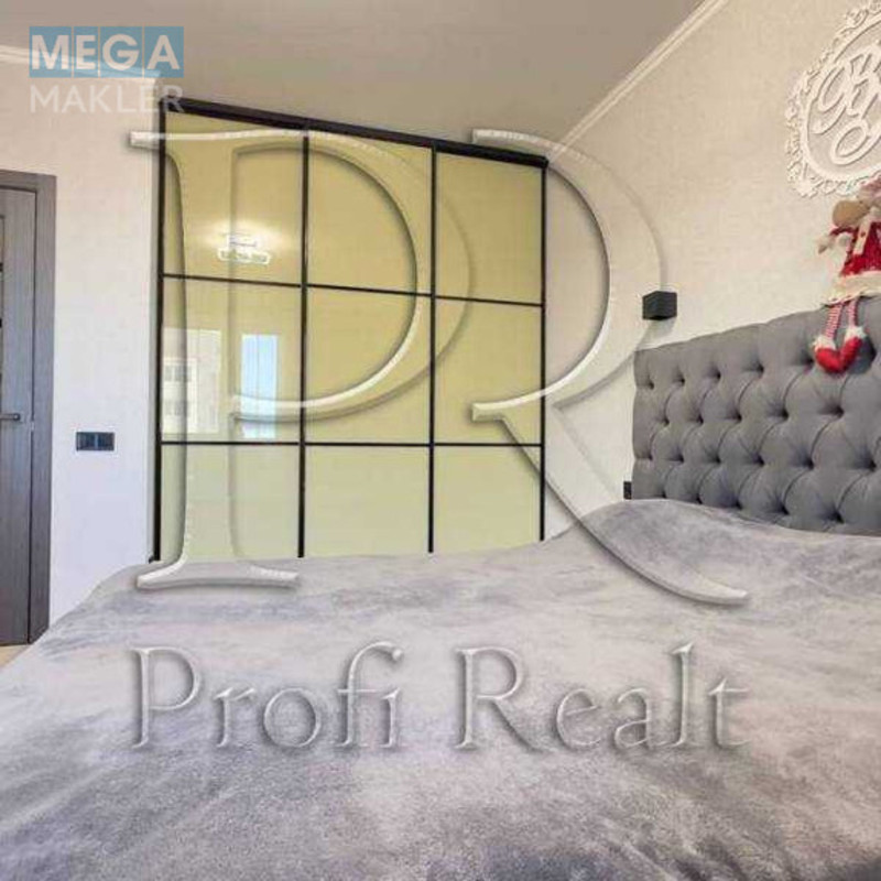 Продаж 1 кімнатної квартири (38/17/10), 7 пов. 9 пов. будинку, <a class="location-link" href="/sofievskaya-borshagovka/" title="Недвижимость Софіївська Борщагівка">Софіївська Борщагівка</a>, Чубинського вулиця, 4 (изображение 3)