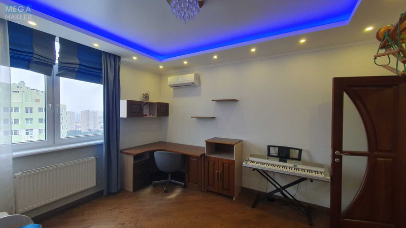 Оренда 4 кімнатні квартири, <a class="location-link" href="/kiev/" title="Недвижимость Київ">Київ</a>, <a class="location-link" href="/kiev/dneprovskij/" title="Недвижимость Дніпровський район">Дніпровський р-н</a>, Воскресенська вул., 14Б (изображение 14)