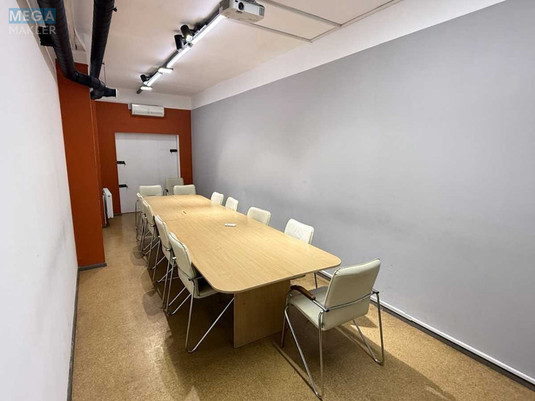 Оренда комерційної нерухомості, 201&nbsp;кв.м, под офис, <a class="location-link" href="/kiev/" title="Недвижимость Київ">Київ</a>, <a class="location-link" href="/kiev/solomenskij/" title="Недвижимость Солом'янський район">Солом'янський р-н</a>, Миколи Василенка вул., 5 (изображение 2)