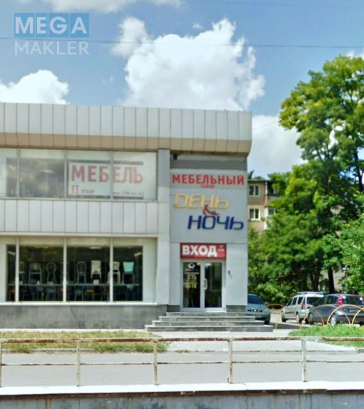 Оренда приміщення у нежитловому будинку, под магазин-офис, нормальне сост., <a class="location-link" href="/dnepropetrovsk/" title="Недвижимость Дніпра">Дніпро</a>, <a class="location-link" href="/dnepropetrovsk/zhovtnevyj/" title="Недвижимость Жовтневий район">Жовтневий р-н</a>, пр.Богдана Хмельницкого, 12 (изображение 2)