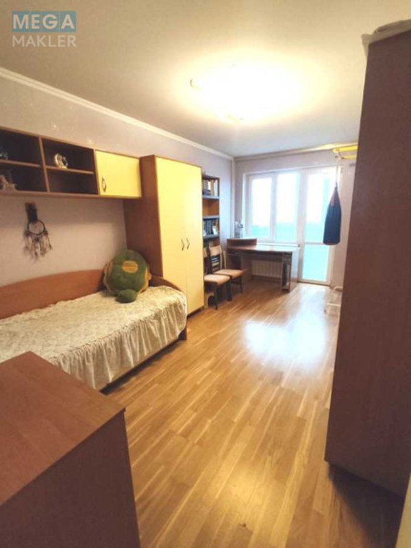 Оренда 3 кімнатної квартири, <a class="location-link" href="/kiev/" title="Недвижимость Київ">Київ</a>, <a class="location-link" href="/kiev/obolonskij/" title="Недвижимость Оболонський район">Оболонський р-н</a>, Оболонский просп., 13 (изображение 8)