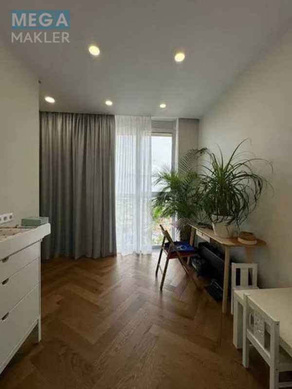 Продаж 3 кімнатної квартири (80/36/35), 17 пов. 21 пов. будинку, <a class="location-link" href="/dnepropetrovsk/" title="Недвижимость Дніпра">Дніпро</a>, Зоряний, 1 (изображение 4)