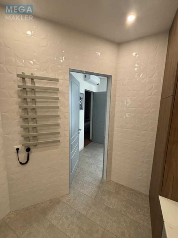 Продаж 3 кімнатної квартири (80/36/35), 17 пов. 21 пов. будинку, <a class="location-link" href="/dnepropetrovsk/" title="Недвижимость Дніпра">Дніпро</a>, Зоряний, 1 (изображение 10)