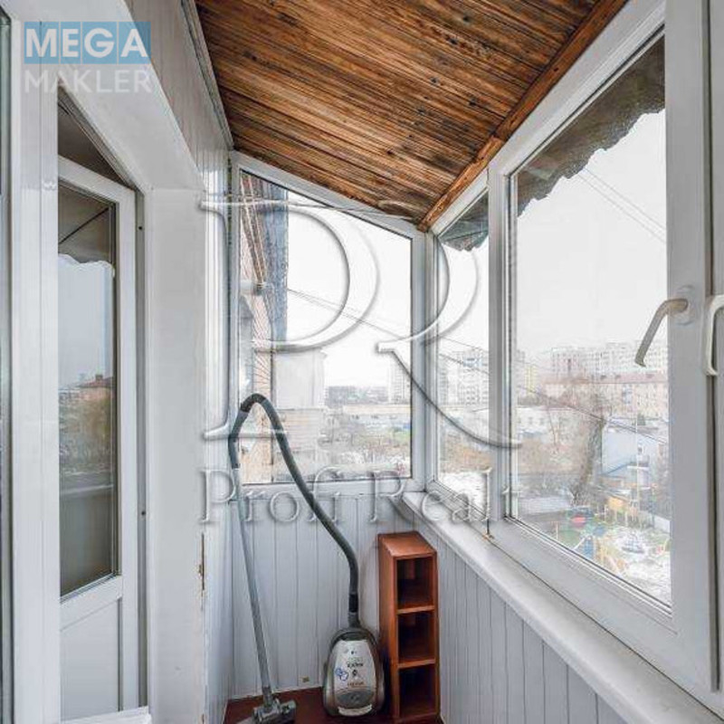 Продаж 1 кімнатної квартири (34/18/6), 5 пов. 5 пов. будинку, <a class="location-link" href="/petrovskoe-selo-kv-kievo-svyatoshinskij-rajon/" title="Недвижимость Петрівське">Петрівське</a>, Володимирська вулиця, 2 (изображение 12)