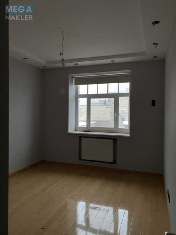 Продаж 4 кімнатної квартири (171/100/25), 7 пов. 12 пов. будинку, <a class="location-link" href="/kiev/" title="Недвижимость Київ">Київ</a>, <a class="location-link" href="/kiev/shevchenkovskij/" title="Недвижимость Шевченківський район">Шевченківський р-н</a>, Ірининська вул., 5/24 (изображение 6)